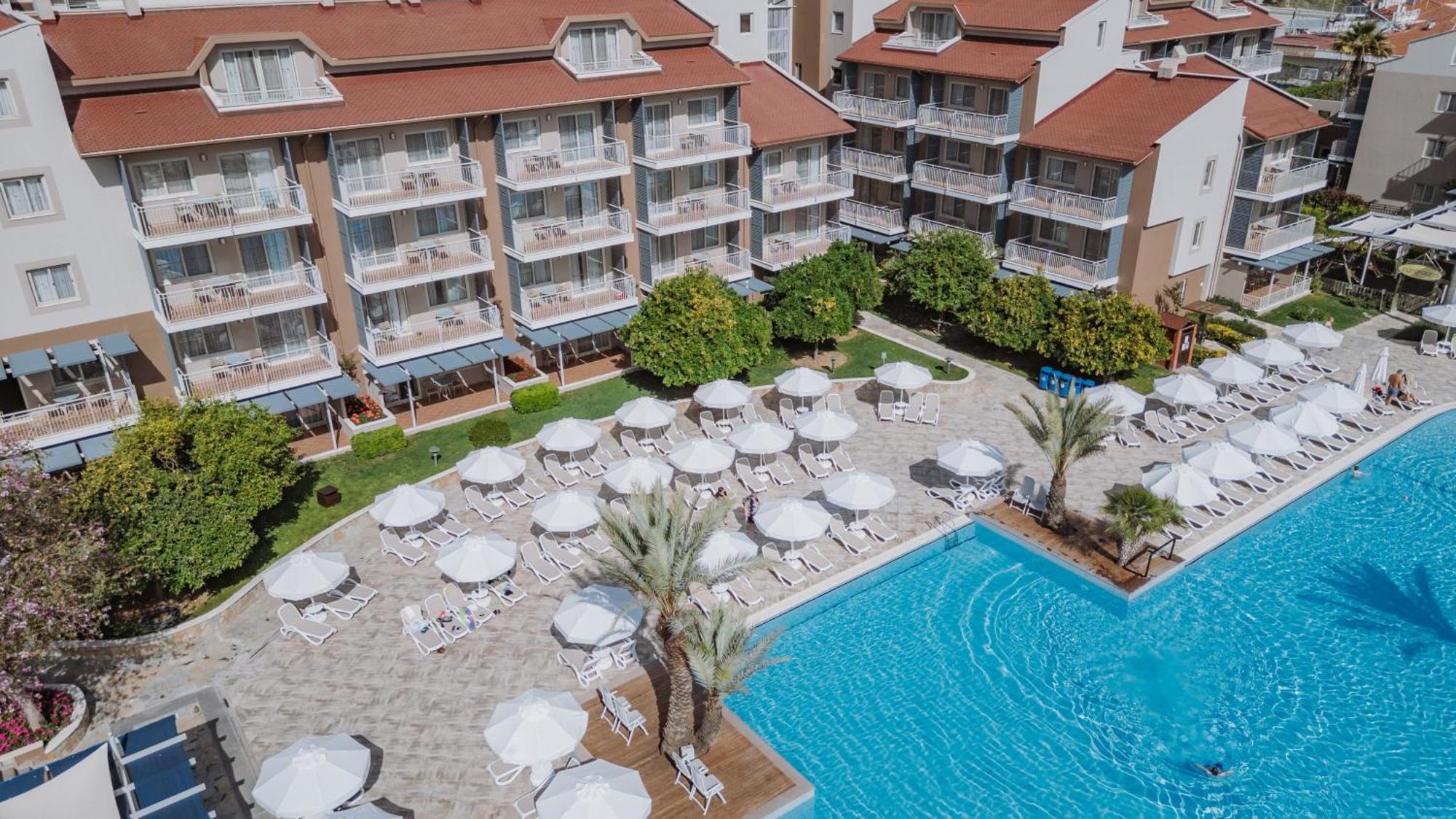 Barut B Suites Side Exterior foto