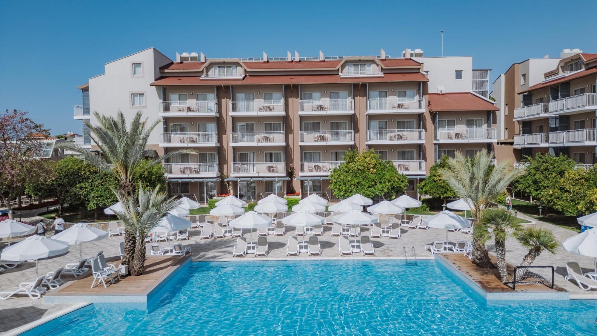 Barut B Suites Side Exterior foto